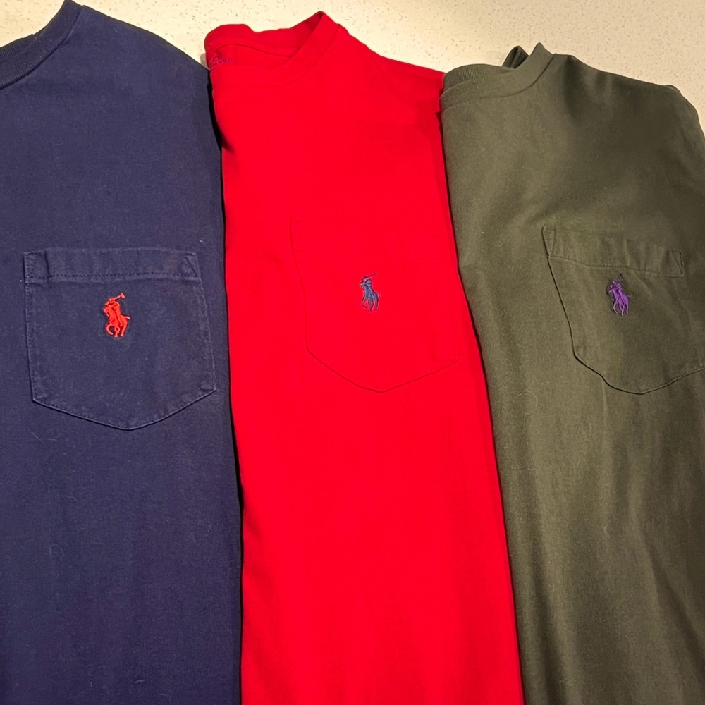 Lot 3. Ralph Lauren Tee Shirts. Medium. Classic Fit. Red, green, blue.